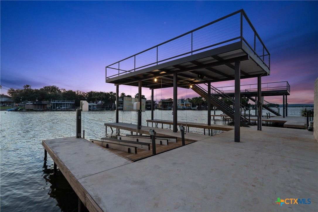 171 Pointview Drive