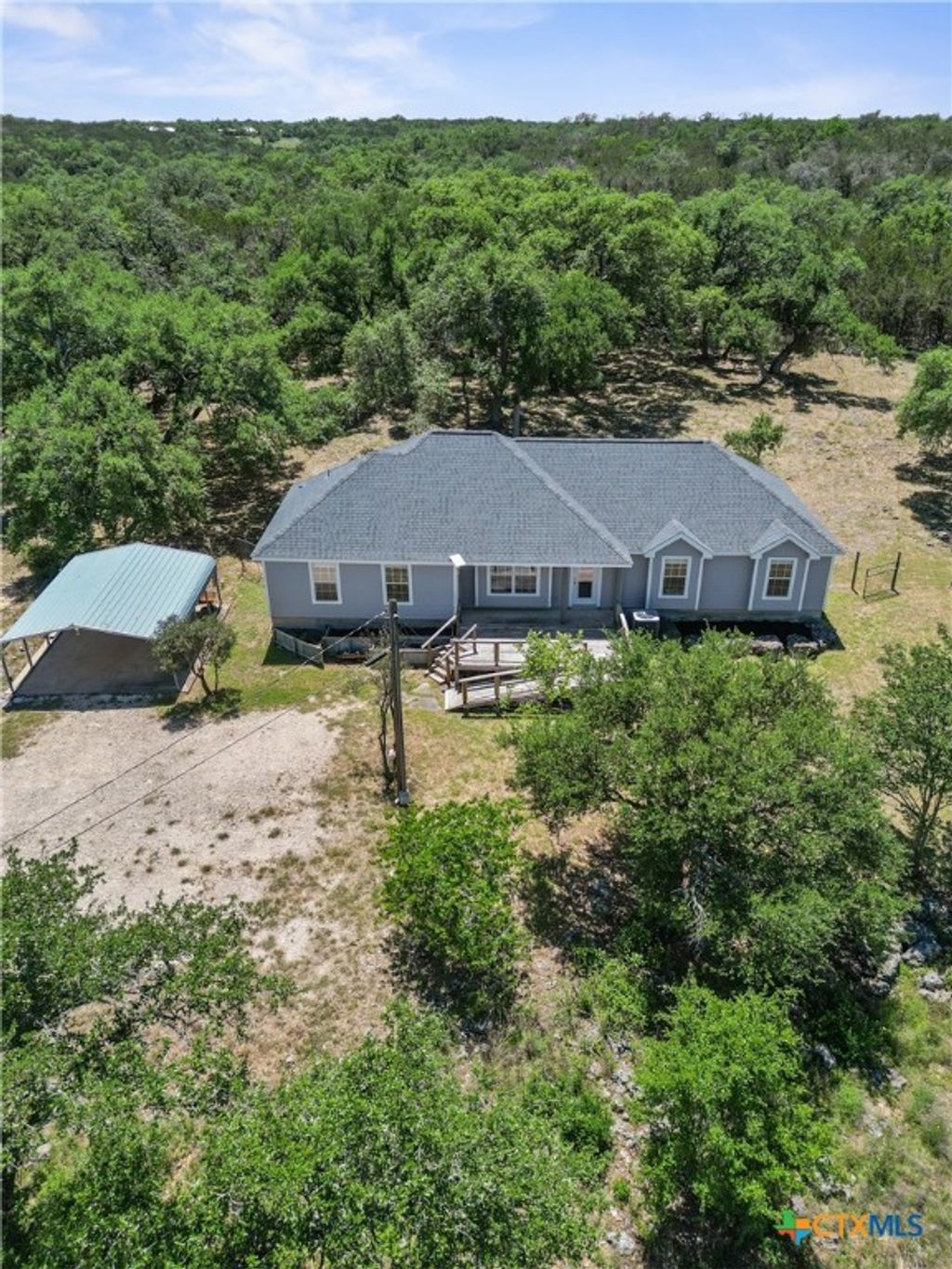 Photo of 504 Oak Grove Road, San Marcos, TX 78666 (MLS # 594590)