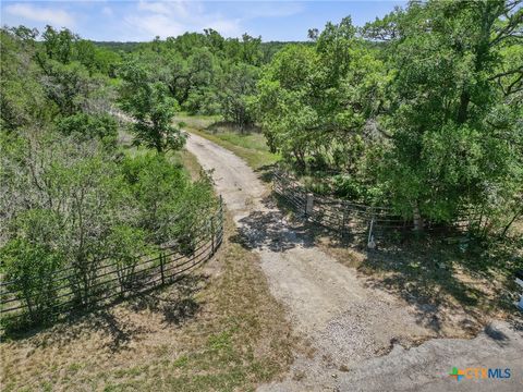 Photo of 504 Oak Grove Road, San Marcos, TX 78666 (MLS # 594590)