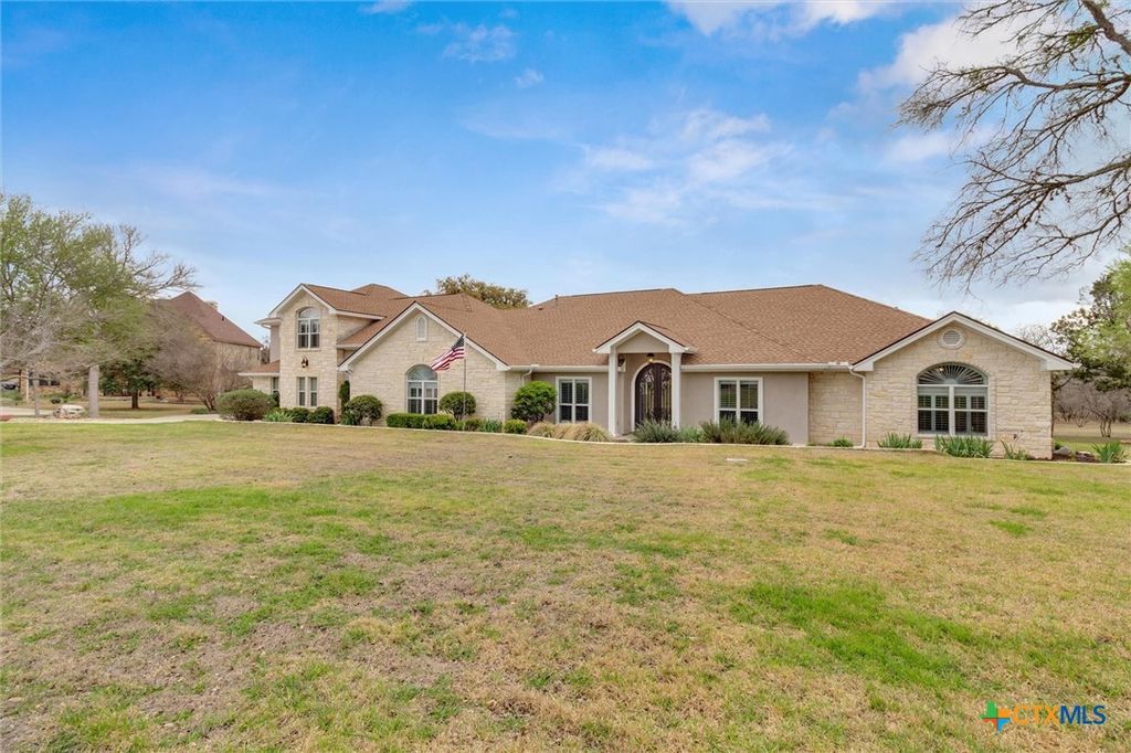 Photo of 2235 Summit Ridge Drive, San Marcos, TX 78666 (MLS # 605765)