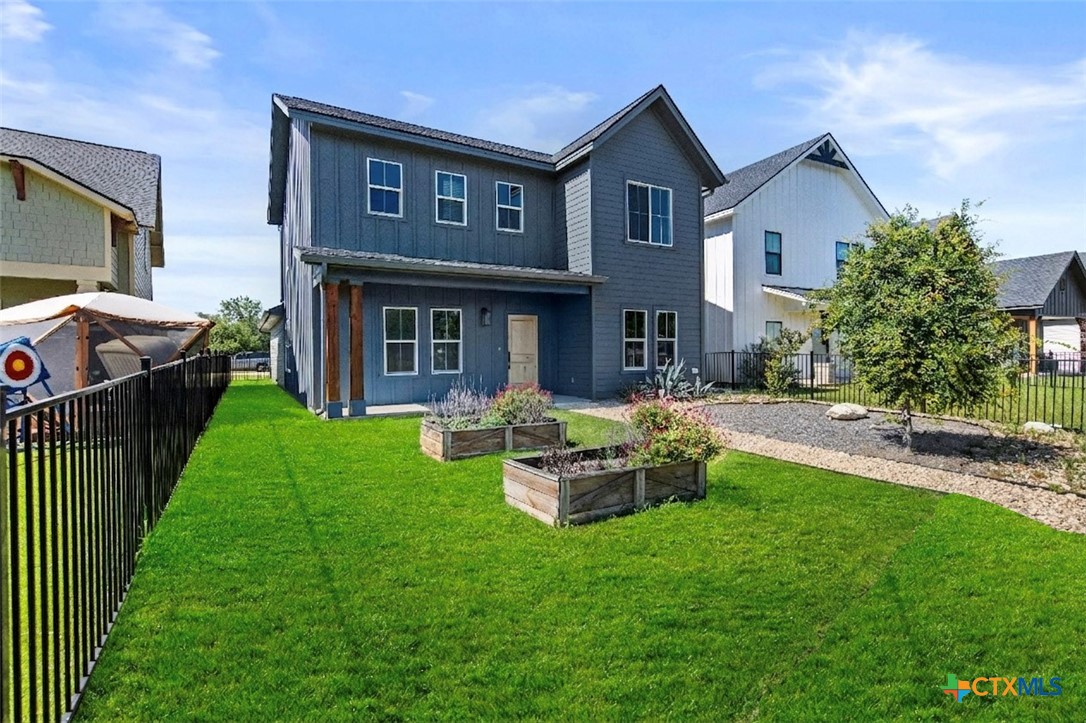 418 Stagecoach Trail