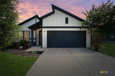 Photo of 16525 SW Summery Street, Manor, TX 78653 (MLS # 617804)