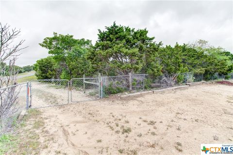 A home in Kempner