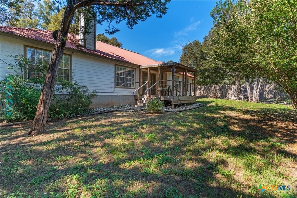 Photo of 3 Woodlark Way, Wimberley, TX 78676 (MLS # 627176)