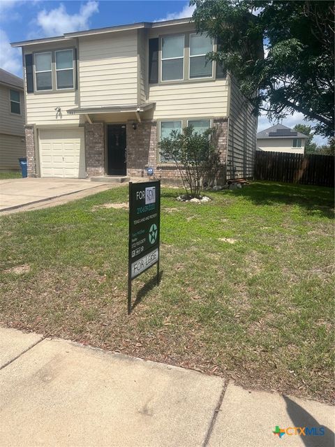 Photo of 461 Wind Gust, New Braunfels, TX 78130 (MLS # 612837)