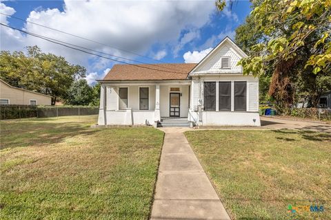 A home in Gonzales