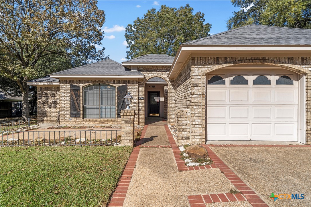 3601 Willow Bend Circle