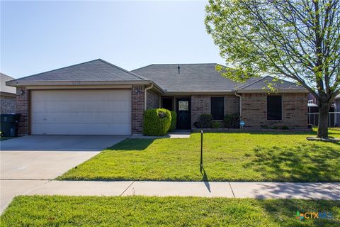 Photo of 4406 Bowles Drive, Killeen, TX 76549 (MLS # 599989)