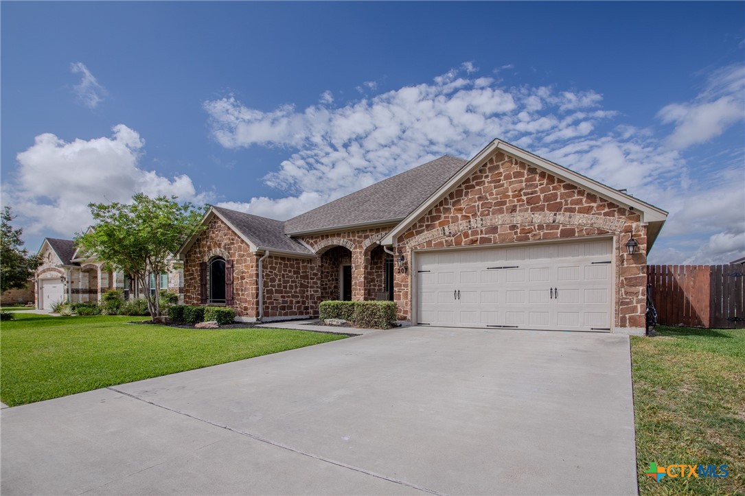 207 Brushy Creek