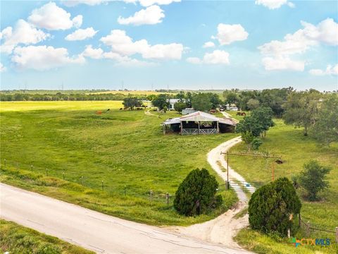 Photo of 735 Old Zorn Road, San Marcos, TX 78666 (MLS # 585540)