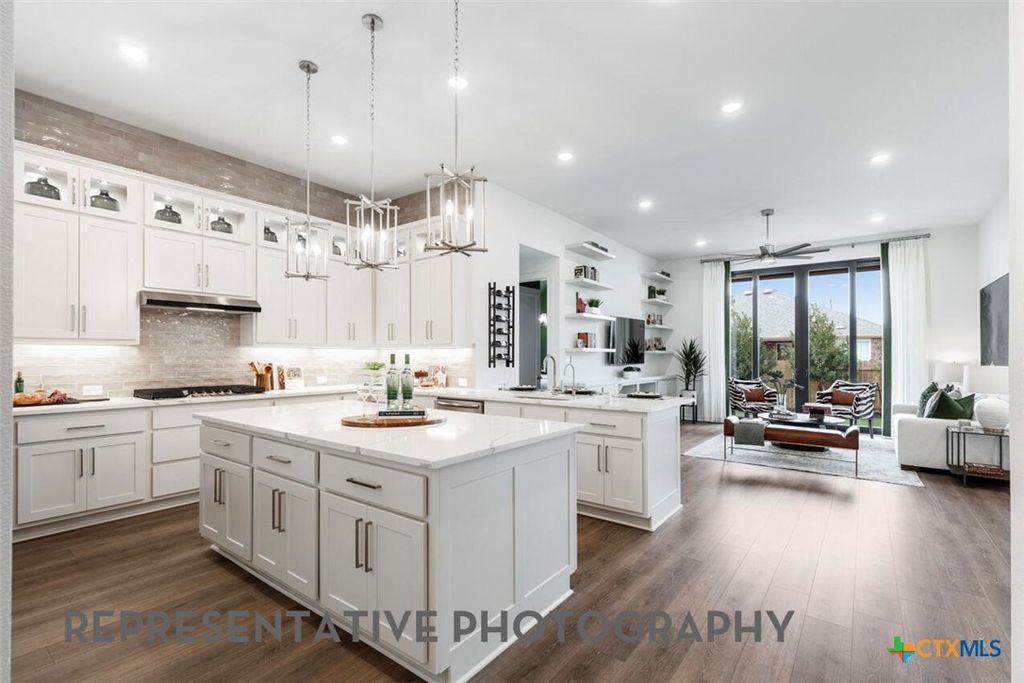 Photo of 149 Witwatersrand, Cibolo, TX 78108 (MLS # 604158)