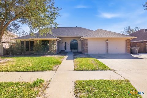 Photo of 309 Dunbar Drive, Victoria, TX 77904 (MLS # 600245)