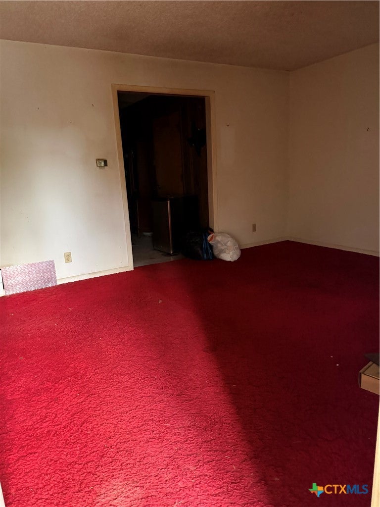 1325 Rose Ave
