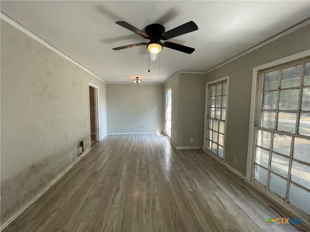 Photo of 1210 S 3rd Street, Temple, TX 76504 (MLS # 627226)