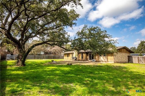 A home in Goliad