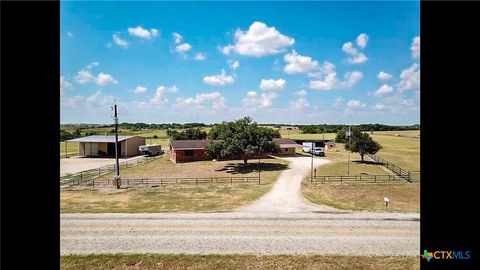 2978 Fm 1891 10ac w/ imprvmnts Shiner TX 77984