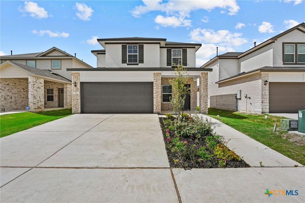 Photo of 313 New Albany Lane, San Marcos, TX 78666 (MLS # 613345)