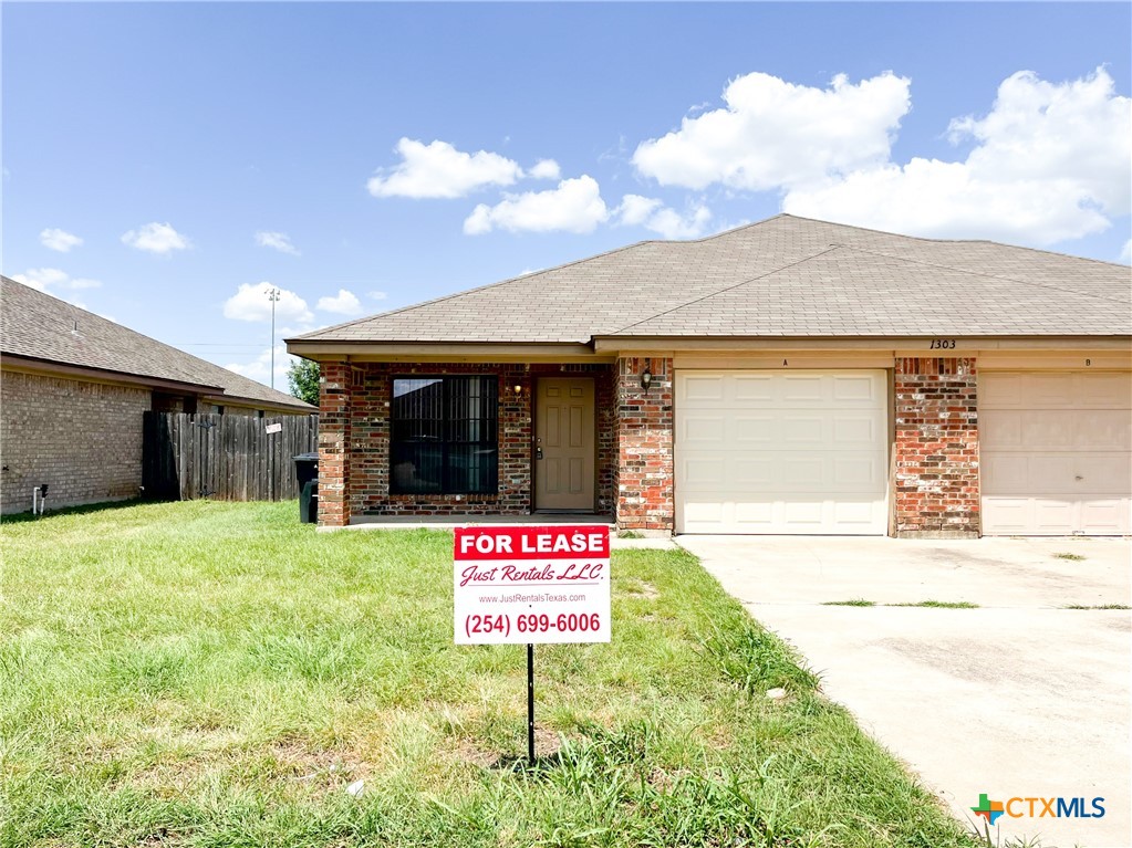 1303 Nicholas Circle