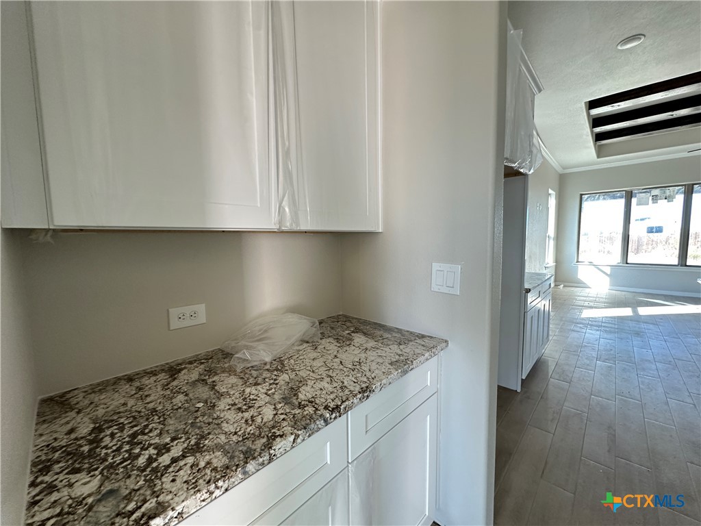 2020 Horse Cane Court