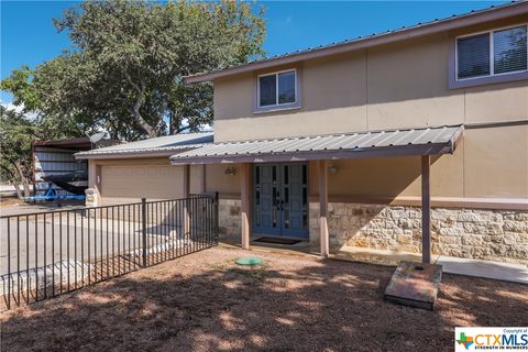 A home in Canyon Lake