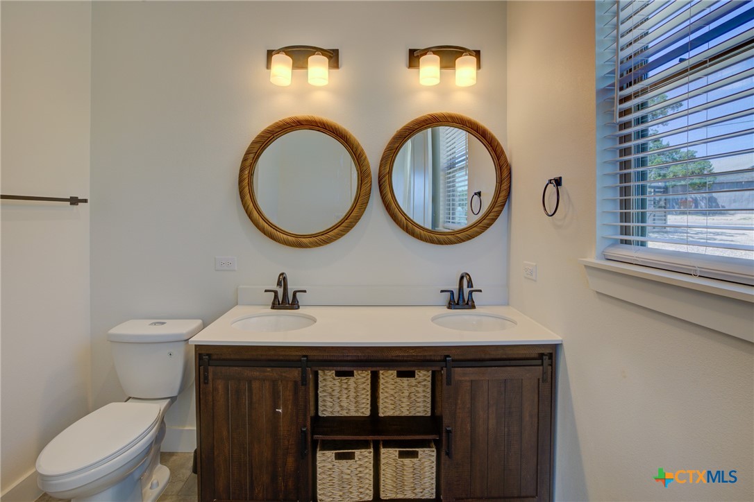 New Braunfels, Texas 78132, United States, 4 Bedrooms Bedrooms, ,2 BathroomsBathrooms,Residential,Active,180058