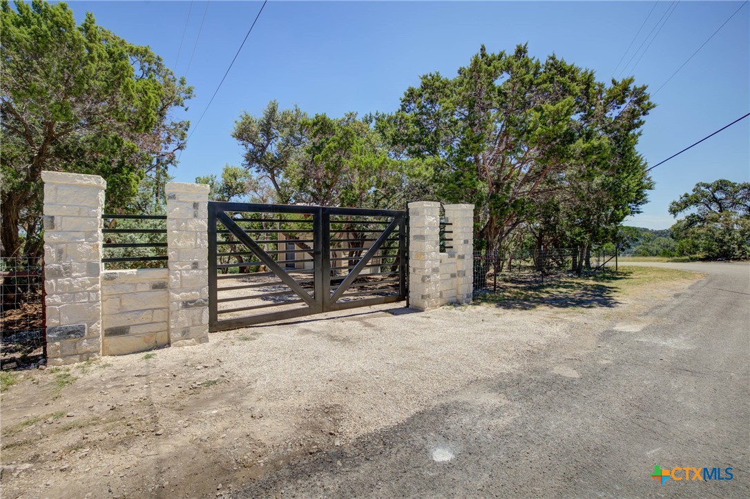 New Braunfels, Texas 78132, United States, 4 Bedrooms Bedrooms, ,2 BathroomsBathrooms,Residential,Active,180058