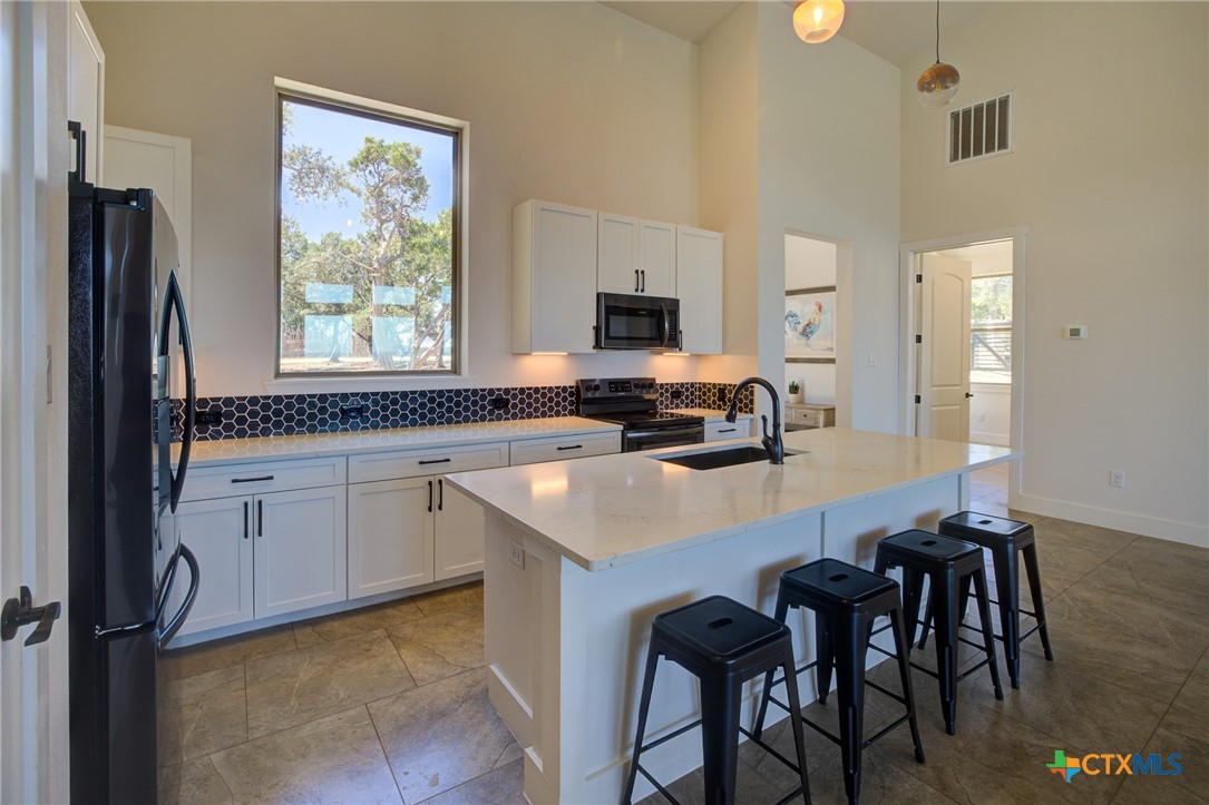 New Braunfels, Texas 78132, United States, 4 Bedrooms Bedrooms, ,2 BathroomsBathrooms,Residential,Active,180058