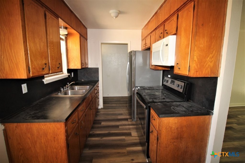 1201 Santa Rosa Drive