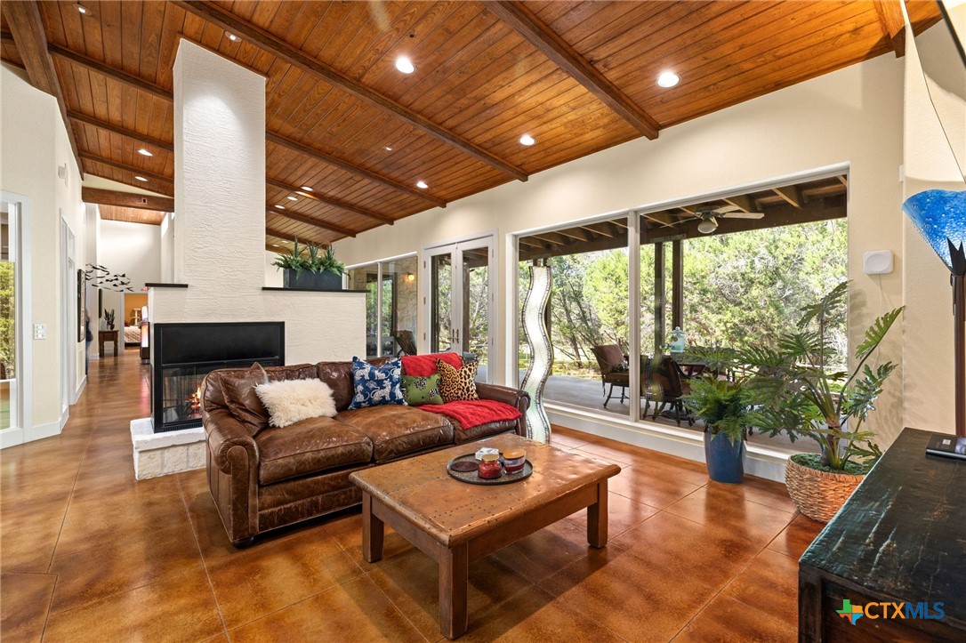 10329 Montanio Drive