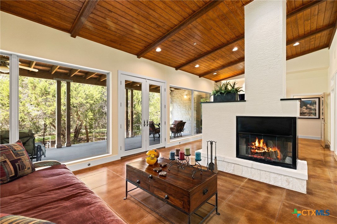10329 Montanio Drive
