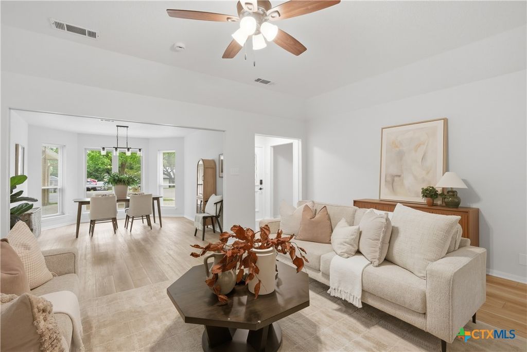 Photo of 6 St Andrews Place, Belton, TX 76513 (MLS # 611163)