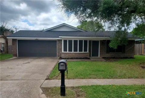 Photo of 1614 Miranda Avenue, Copperas Cove, TX 76522 (MLS # 625516)