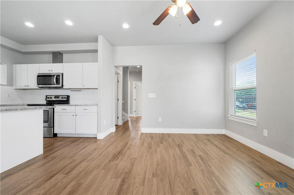 Photo of 3510 Cactus Trail, Kingsland, TX 78639 (MLS # 616809)