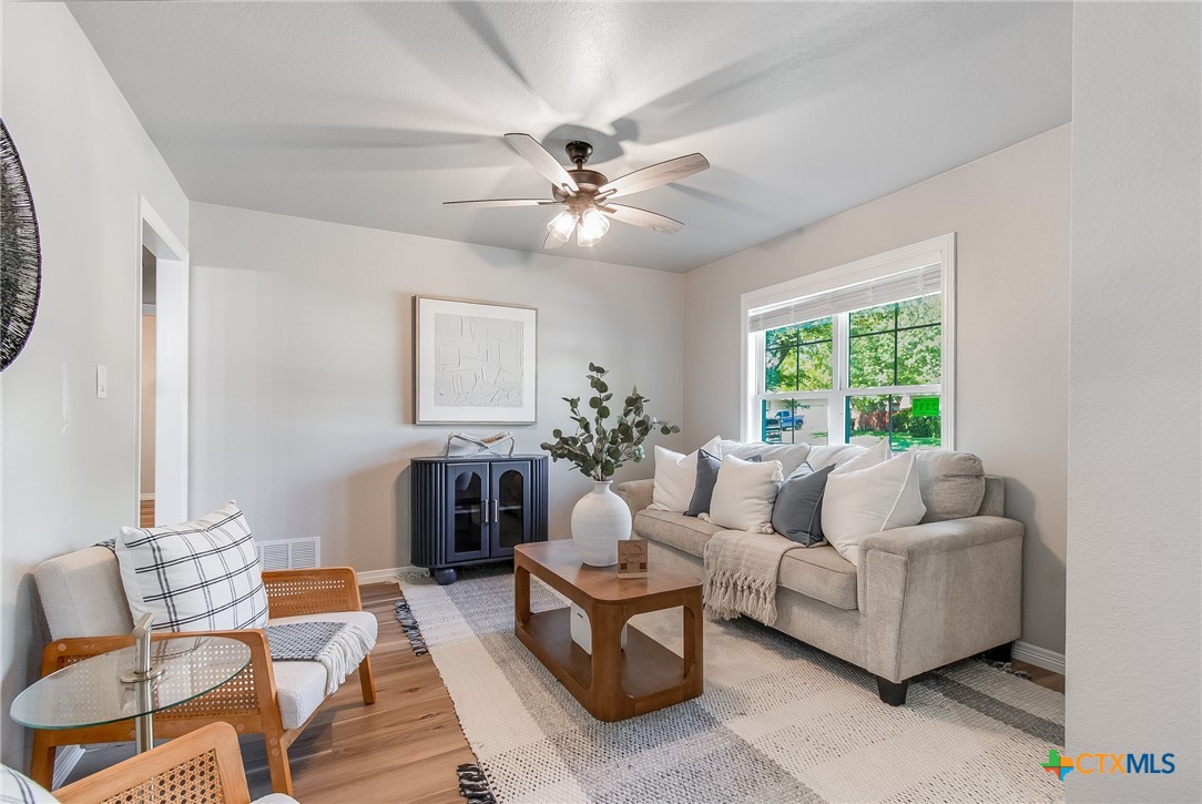 2509 Goliad Street