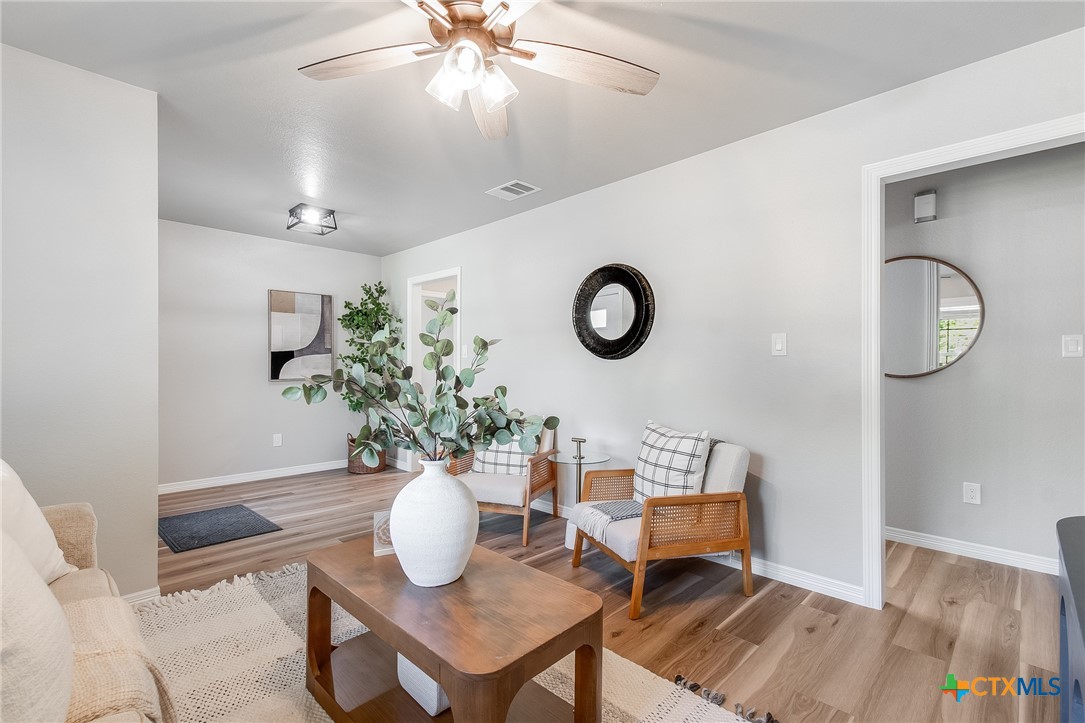 2509 Goliad Street