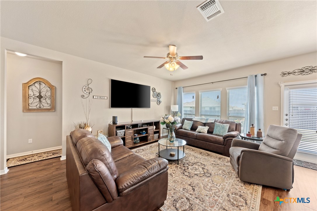 1028 Wethersfield Lane
