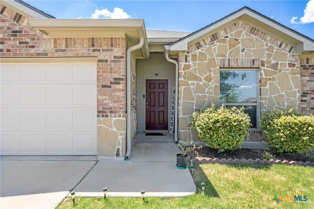 1028 Wethersfield Lane