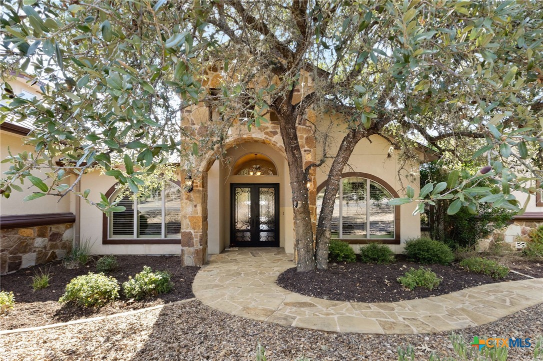 633 Riverforest Drive