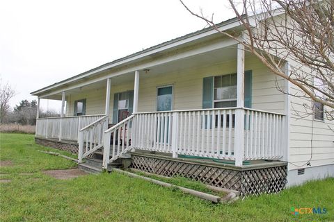 A home in Luling