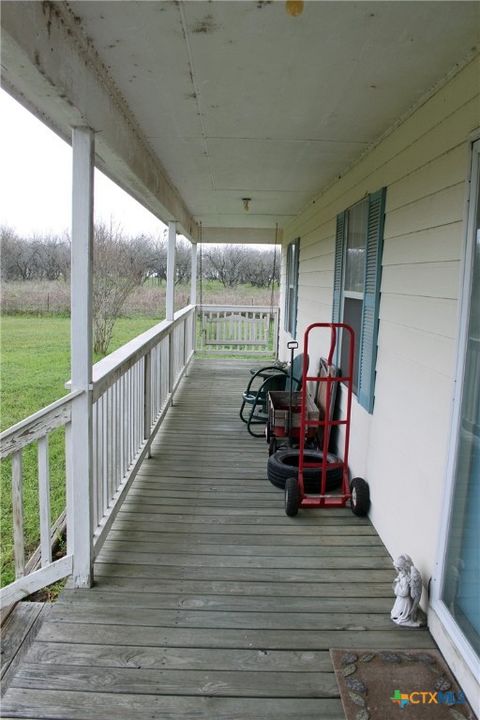 A home in Luling