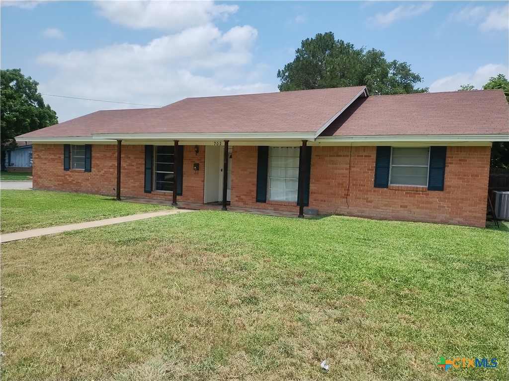 702 Fern Lane