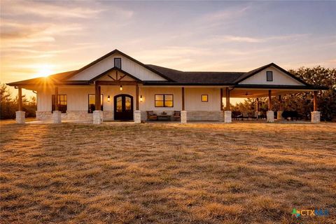 Photo of 705 Indian Hills Road, Gatesville, TX 76528 (MLS # 603927)