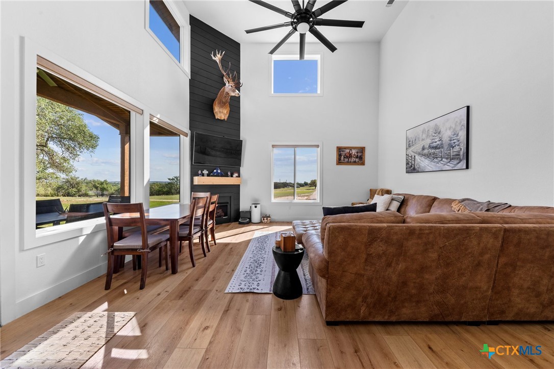 1800 Diamond Ridge Drive