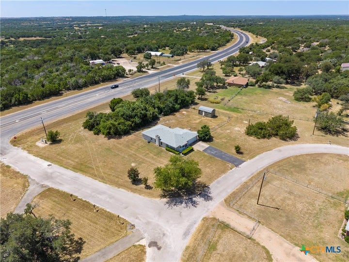 Photo 1 of 36 — 225 CR 3080, Lampasas, TX 76550
