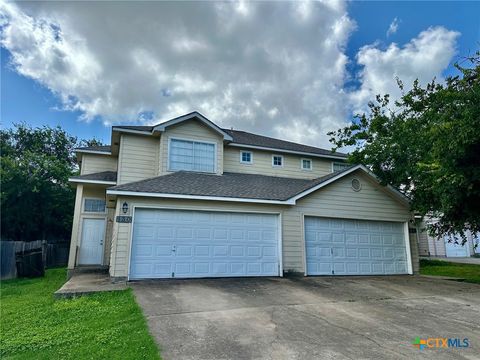 Photo of 128 Cedargrove, San Marcos, TX 78666 (MLS # 576552)