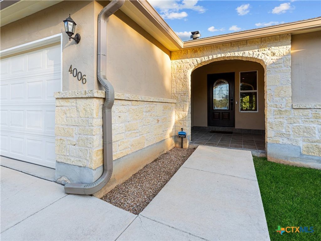 Photo of 4006 Stahl Road, San Antonio, TX 78217 (MLS # 598008)