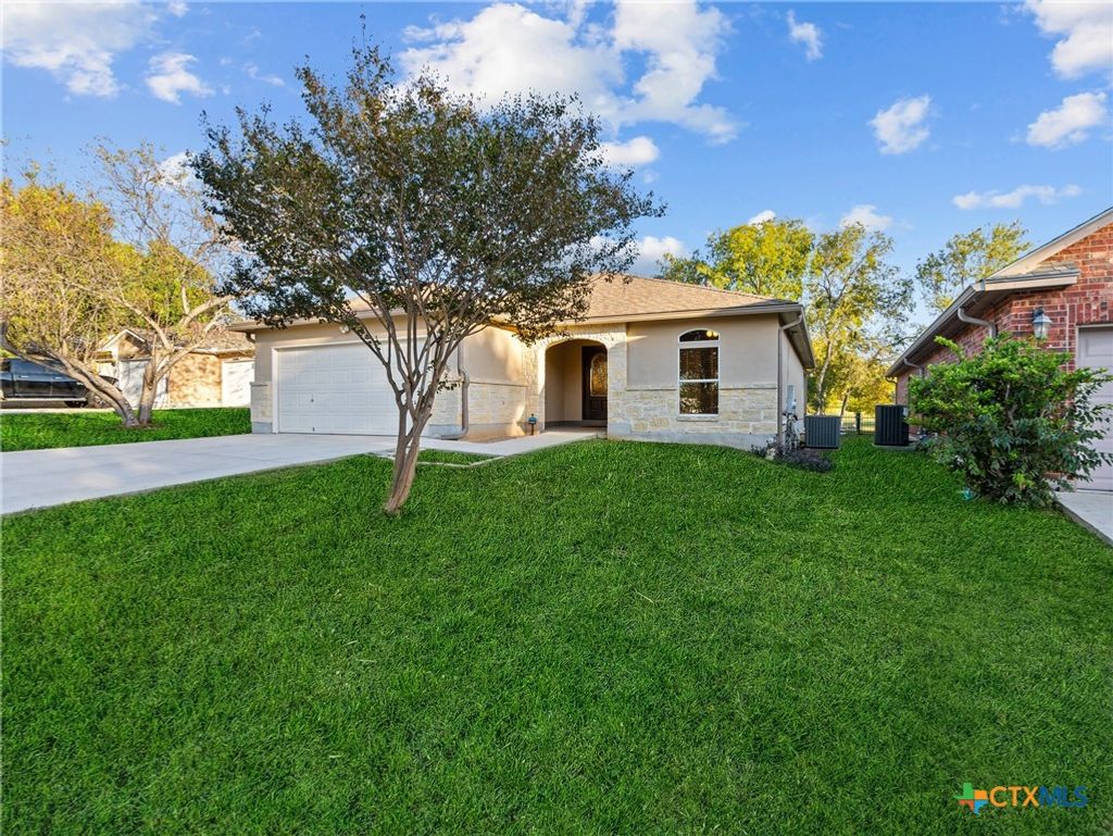 Photo of 4006 Stahl Road, San Antonio, TX 78217 (MLS # 598008)
