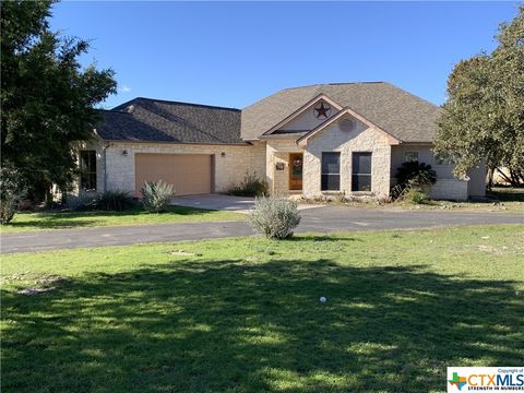 A home in Canyon Lake