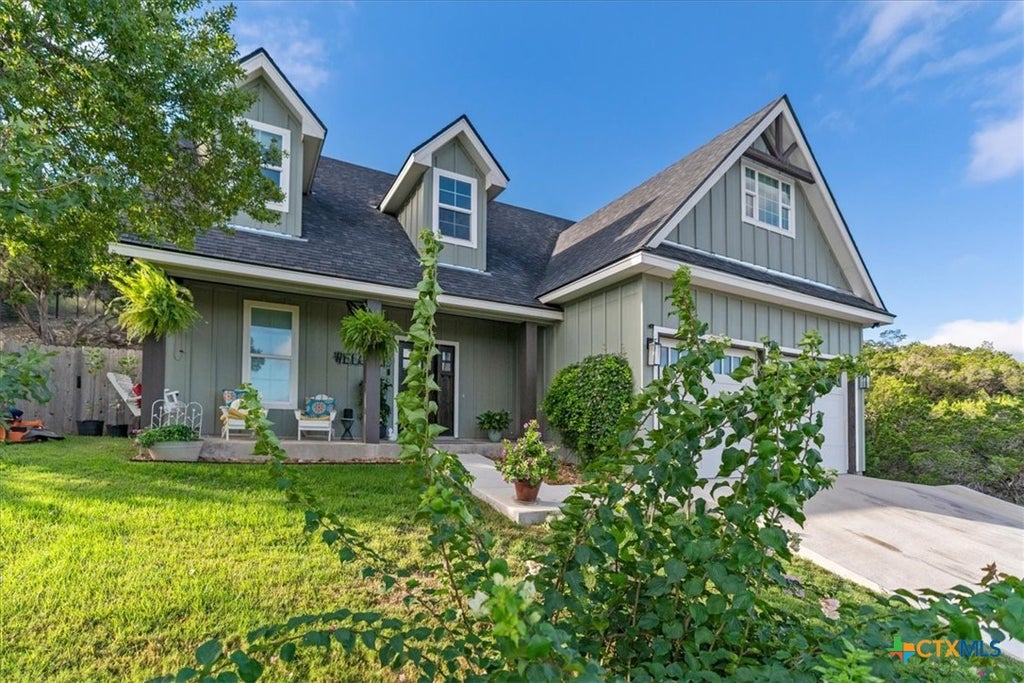Photo of 1185 Soaring Eagle Drive, Fischer, TX 78623 (MLS # 626793)