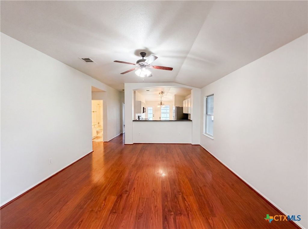 Photo of 413 E Vega Lane, Killeen, TX 76542 (MLS # 616707)